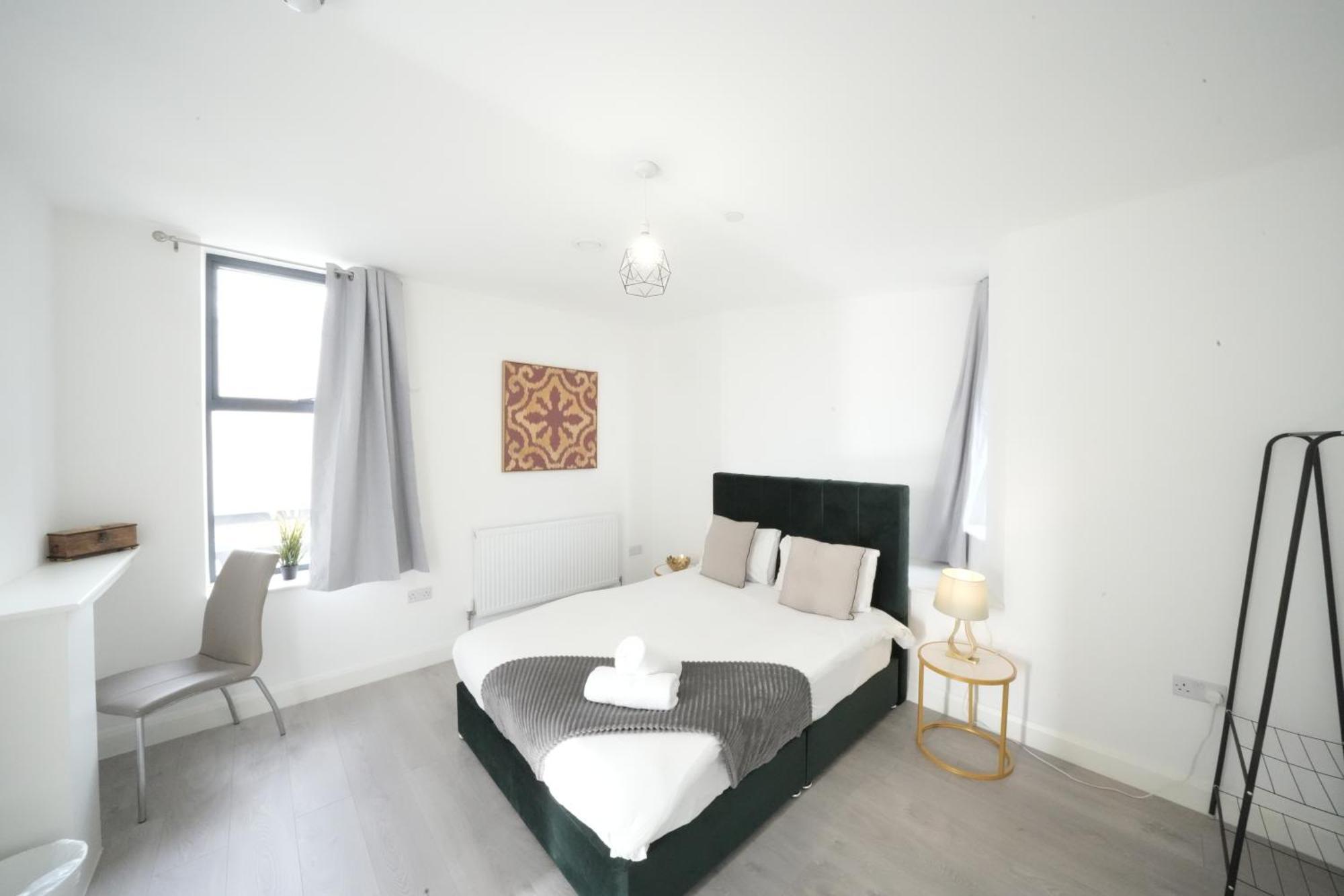 Ealing Broadway Great Stay 7-Minute Walk From The Underground Exterior photo