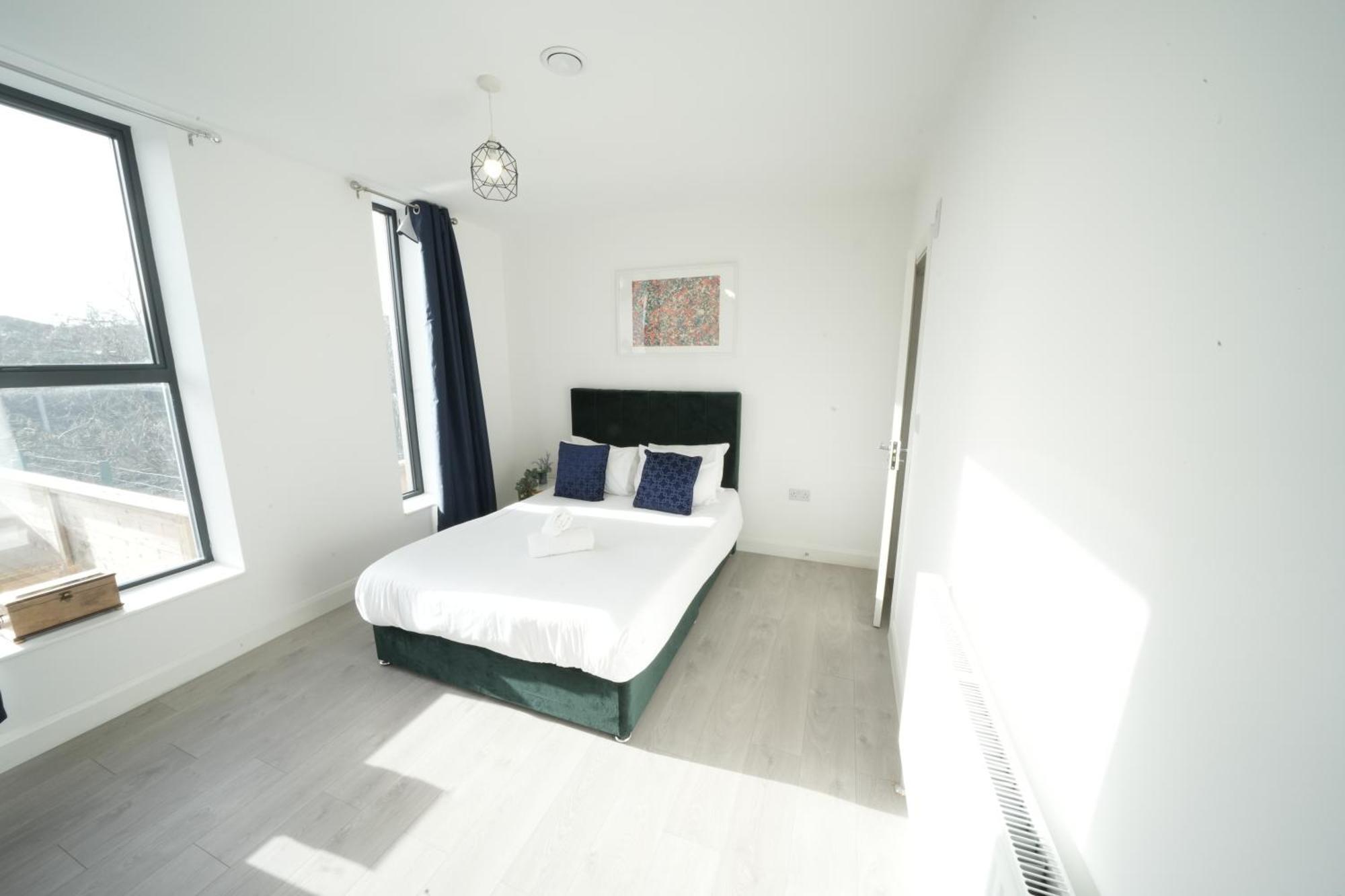 Ealing Broadway Great Stay 7-Minute Walk From The Underground Exterior photo