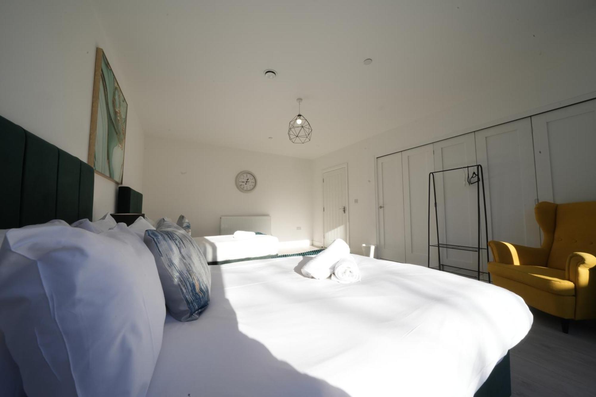 Ealing Broadway Great Stay 7-Minute Walk From The Underground Exterior photo