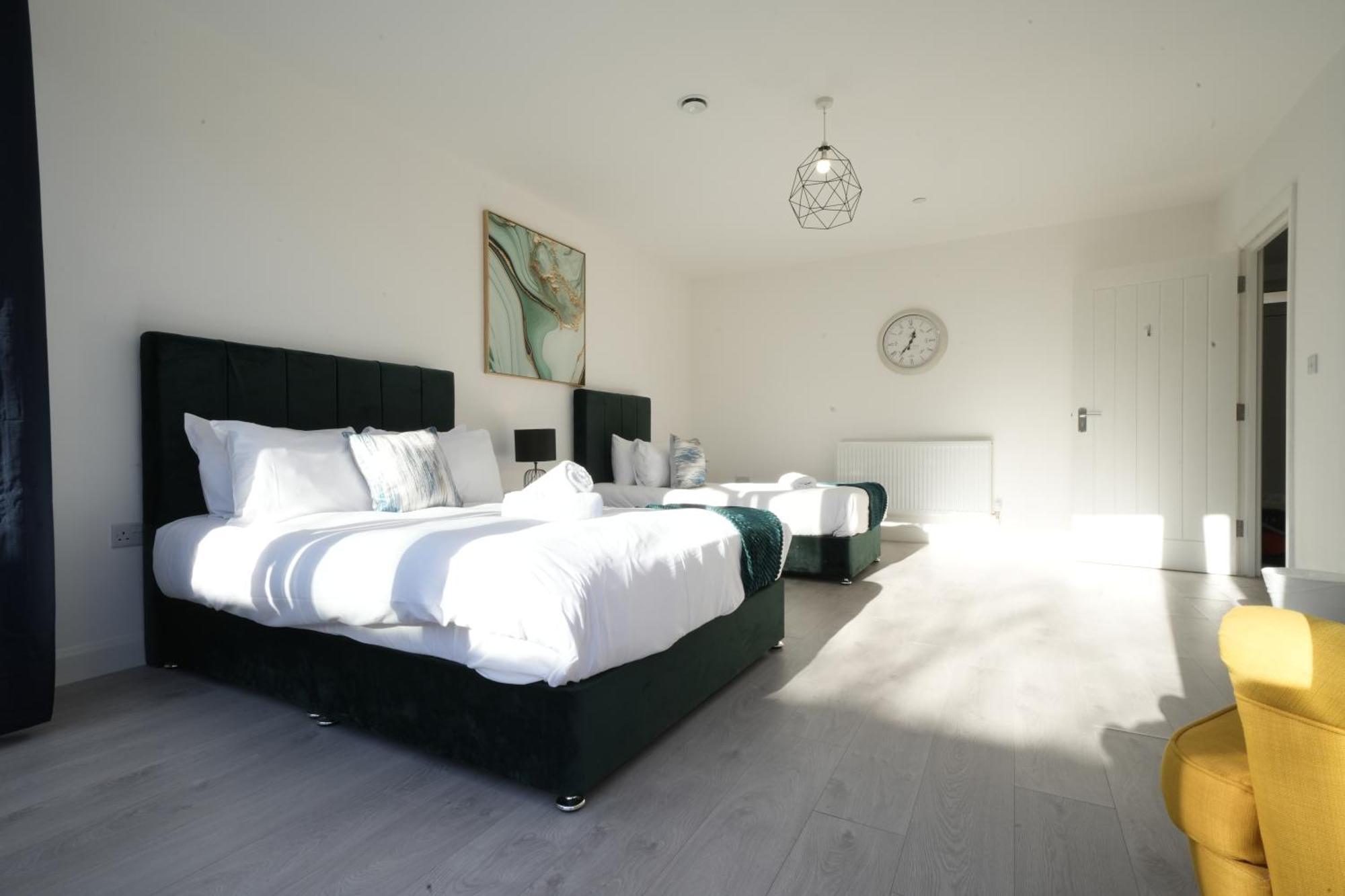 Ealing Broadway Great Stay 7-Minute Walk From The Underground Exterior photo