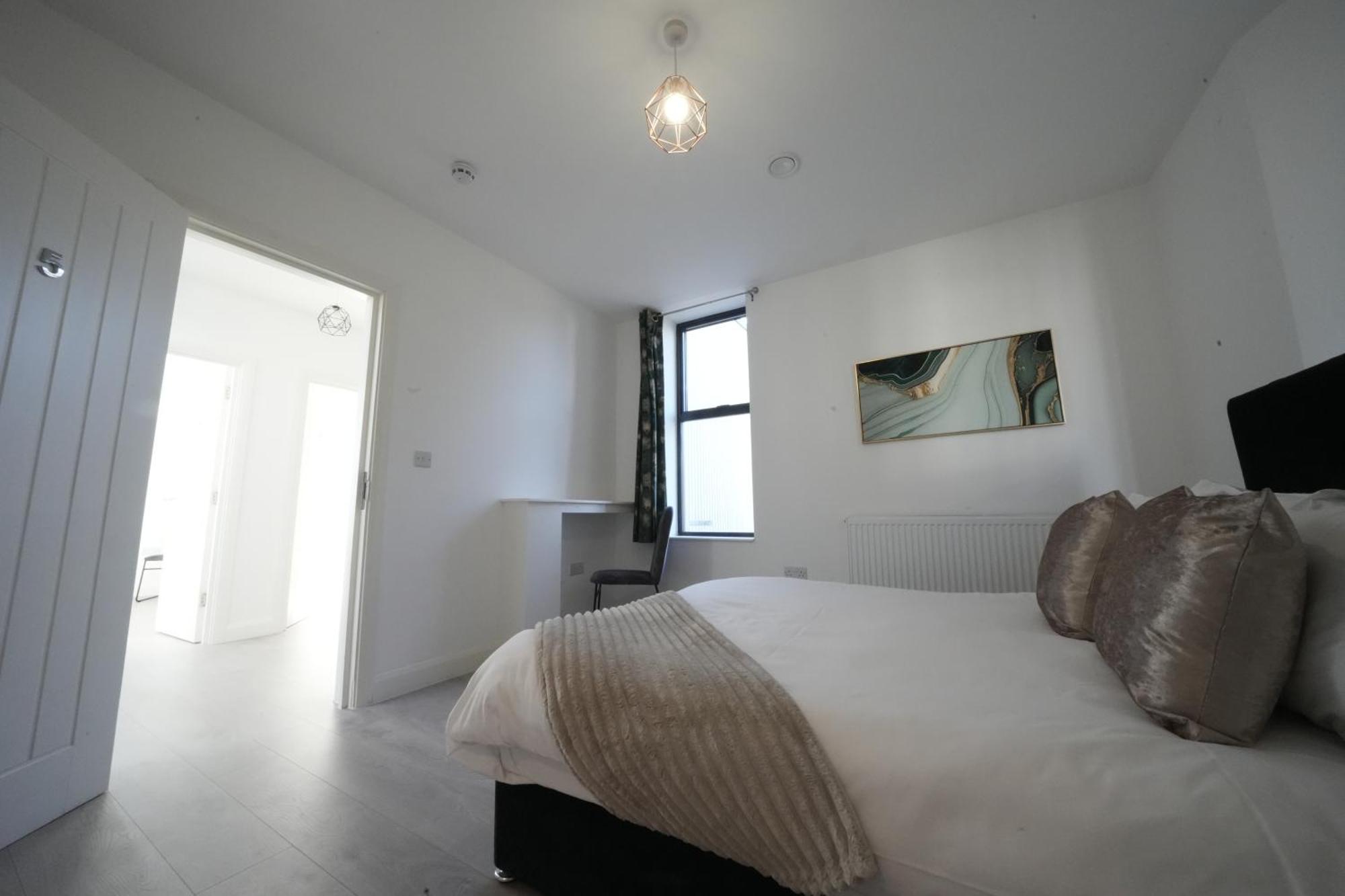 Ealing Broadway Great Stay 7-Minute Walk From The Underground Exterior photo