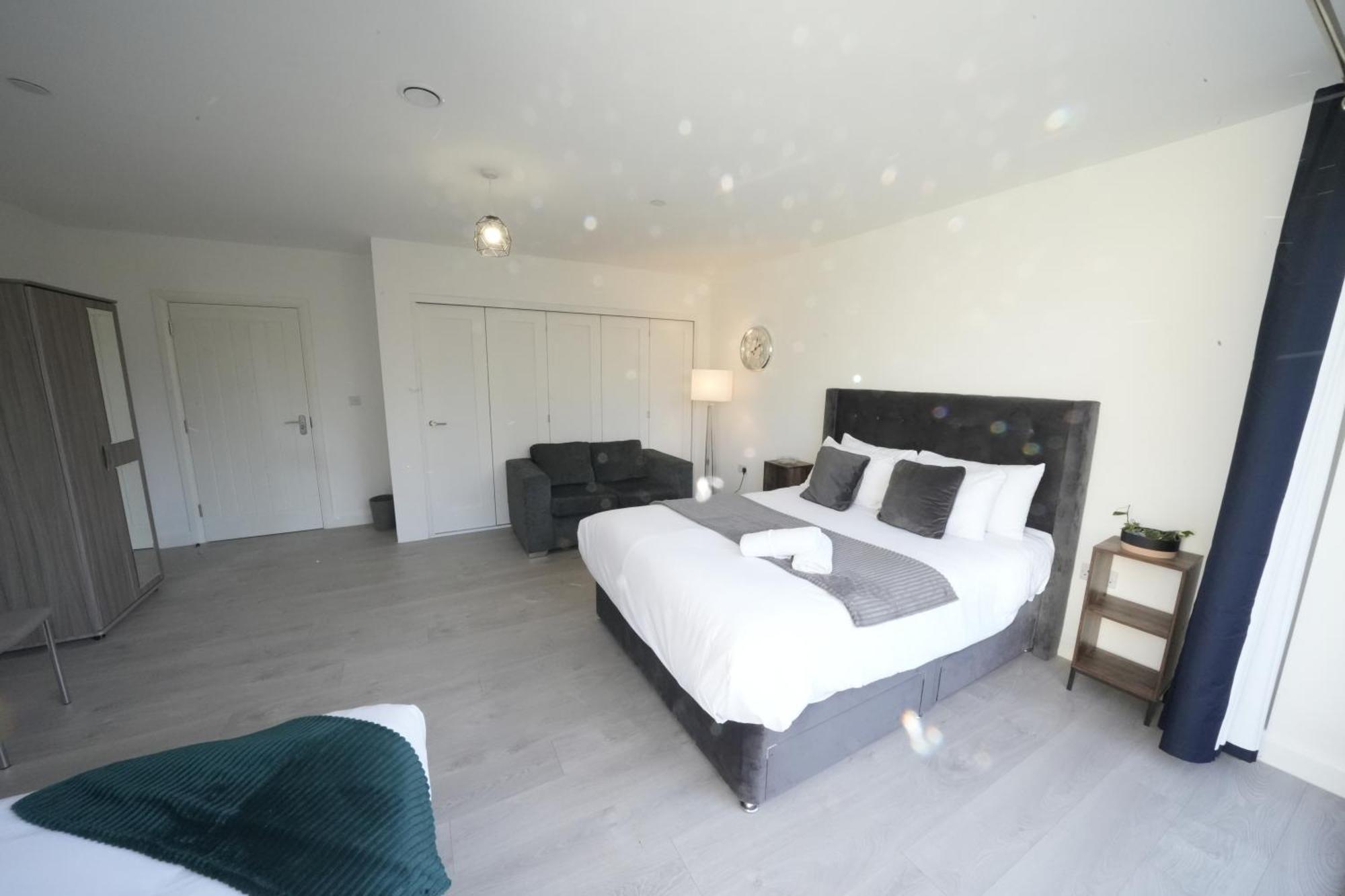 Ealing Broadway Great Stay 7-Minute Walk From The Underground Exterior photo
