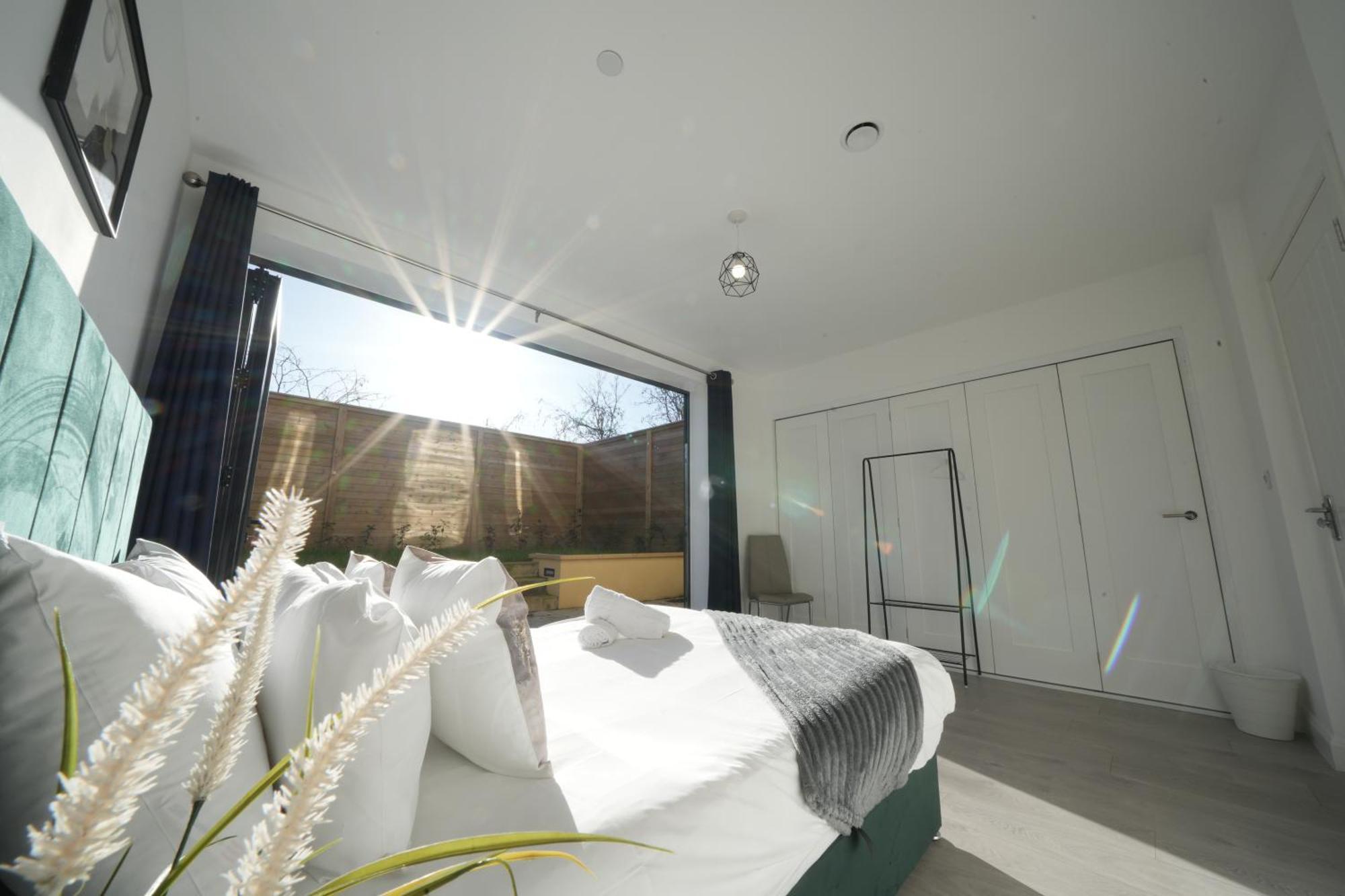 Ealing Broadway Great Stay 7-Minute Walk From The Underground Exterior photo